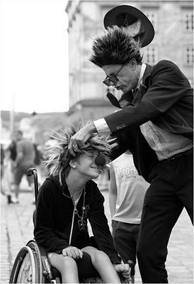 401341_481252195231342_1026204521_n