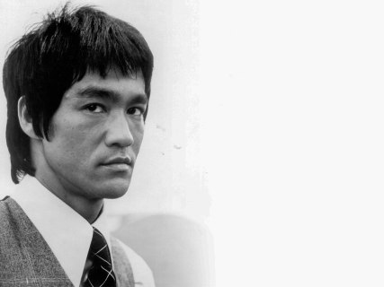 Bruce-Lee-2.jpg